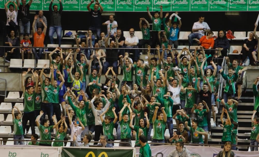 El Tau Castelló fuerza el cuarto partido