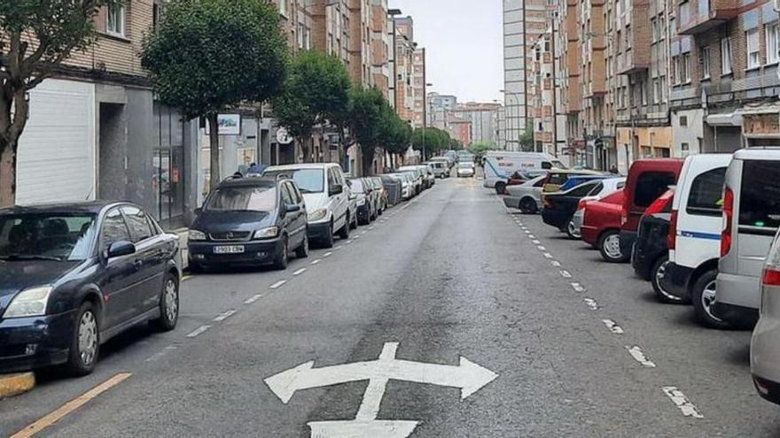 Un hombre apuñala por una deuda a su compañero de piso en Gijón mientras dormía