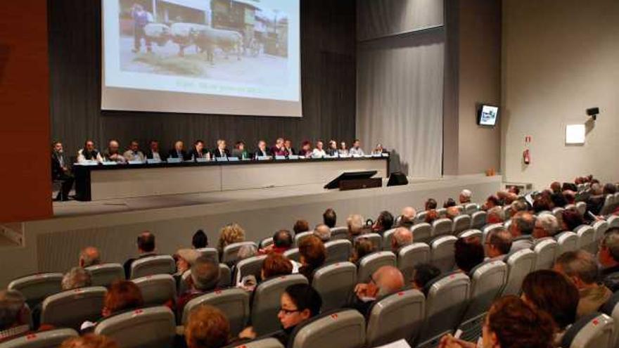 Un momento de la asamblea de la Cooperativa de Agricultores de Gijón, ayer, en el Palacio de Congresos.