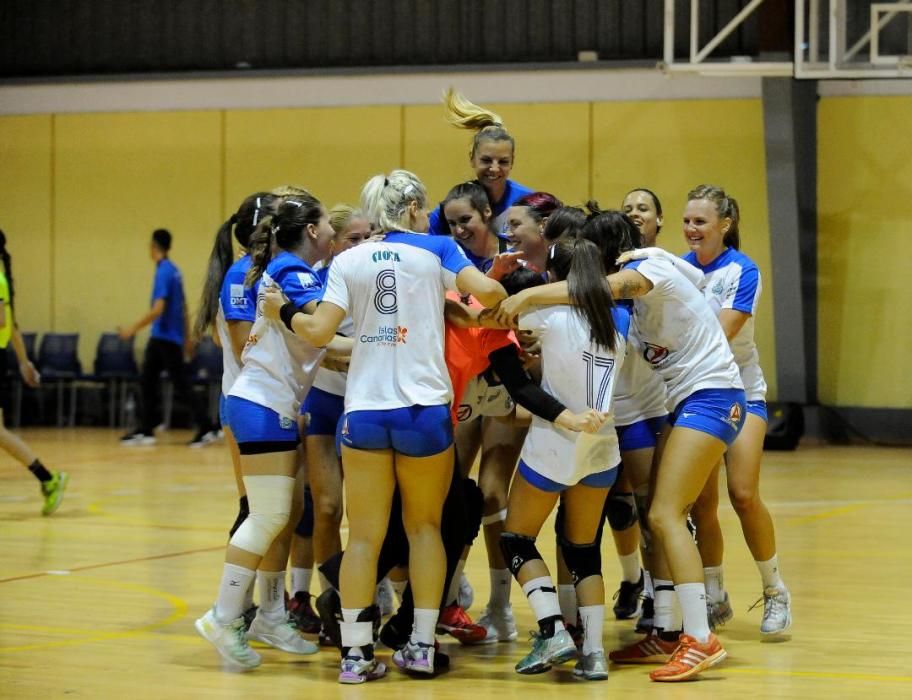 El Balonmano Salud Tenerife camino del ascenso