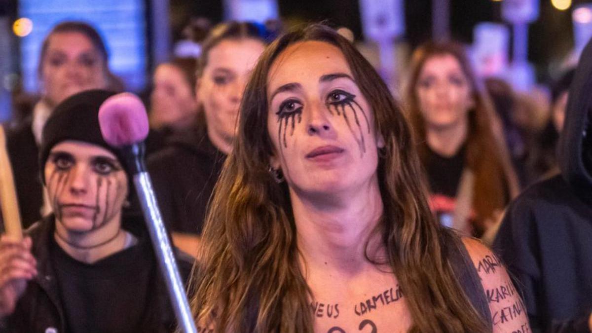 Una de cada quatre catalanes ha patit violència sexual digital