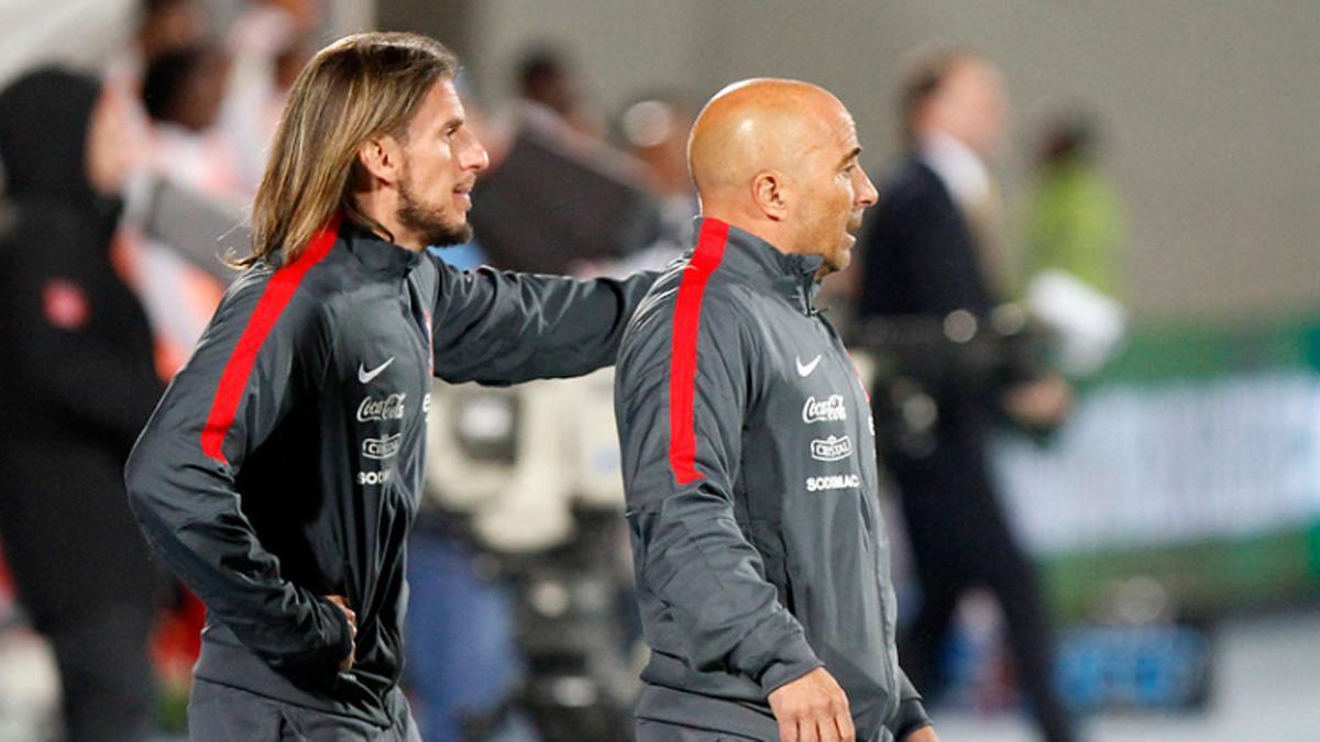 Sebastián Beccacece y Jorge Sampaoli, con Chile