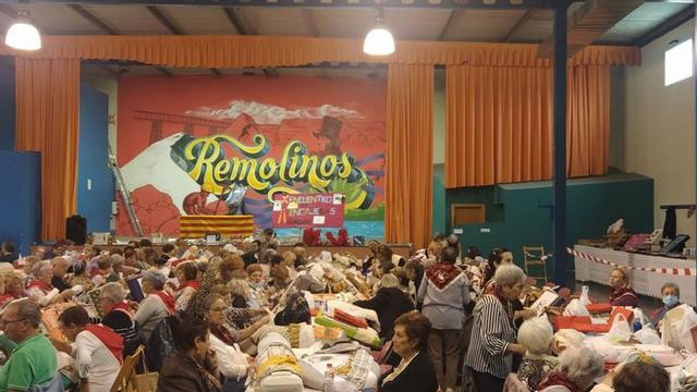 Las encajeras compartieron varias horas realizando sus labores. | SERVICIO ESPECIAL