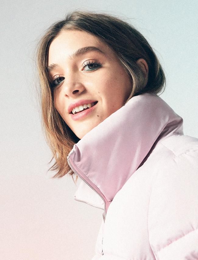 La modelo Bet Callieri en la campaña de Bershka