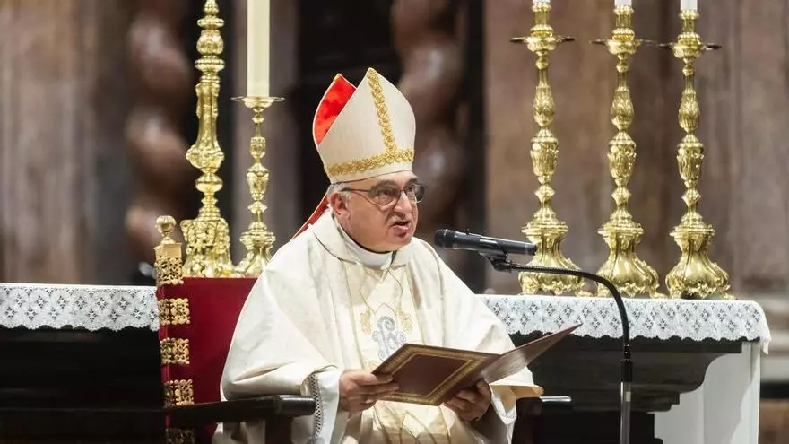 El arzobispo Enrique Benavent preside en Valencia la misa por el 750 aniversario de la muerte de Jaume I