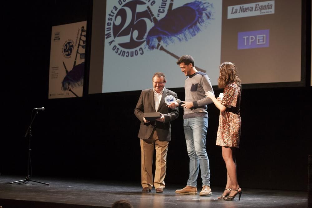 Concurso y muestra de folclore Ciudad de Oviedo