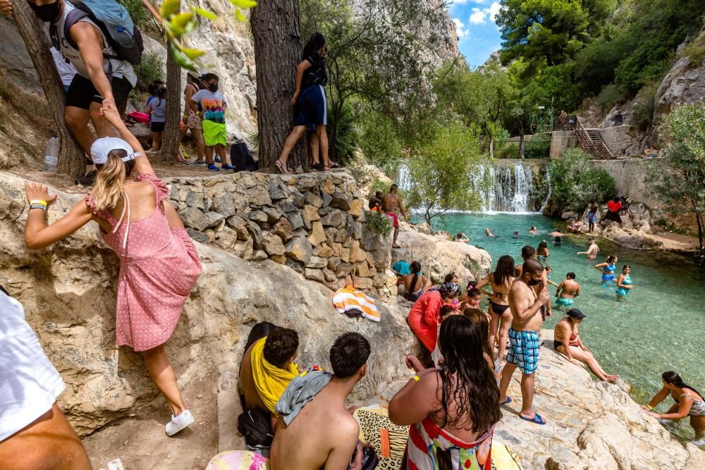 Aforo desbordado en les Fonts de l''Algar