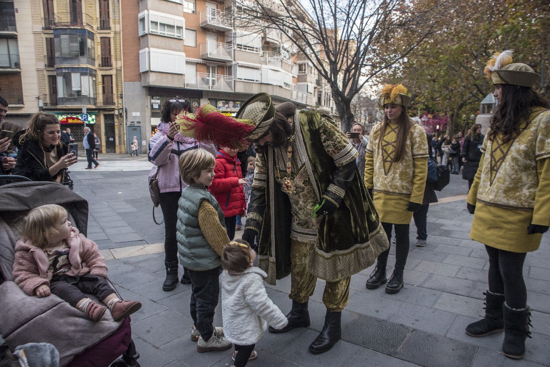 El príncep Assuan recull les cartes als Reis