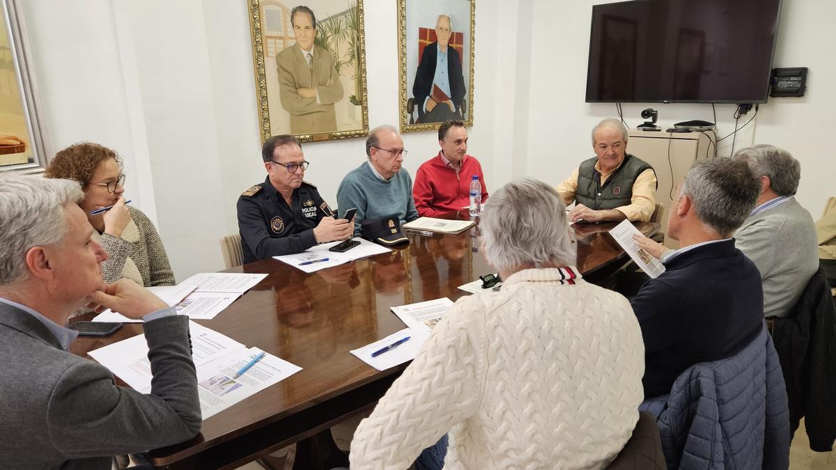 Reunión con la asociación de vecinos de El Valle.