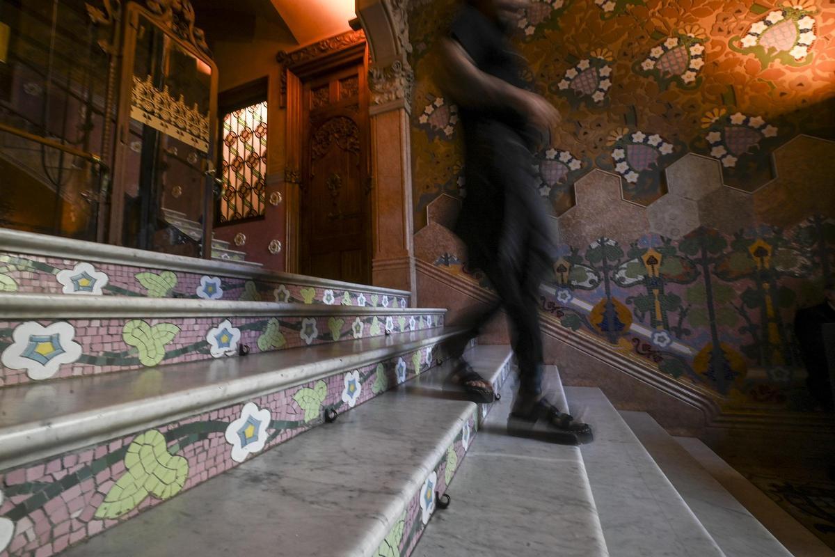 Escalera de acceso a la casa Lleó i Morera, abierta con motivo de las jornadas Open House.