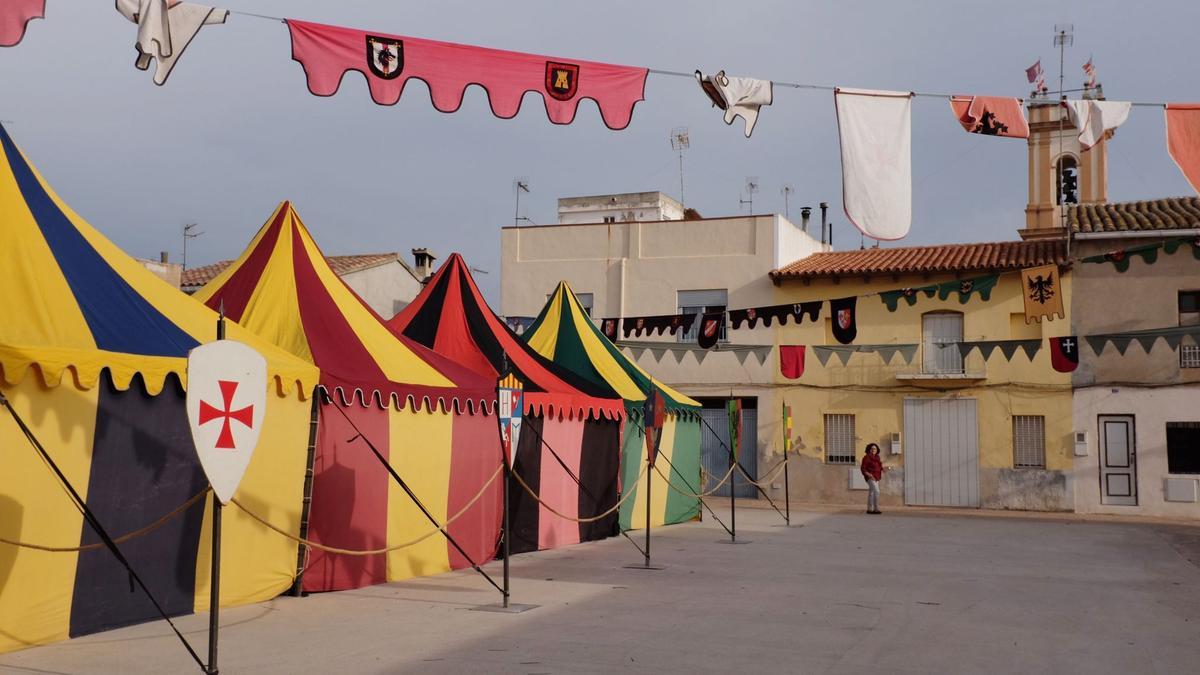 El pueblo amurallado de Mascarell ultima los preparativos de su XV Feria Medieval.