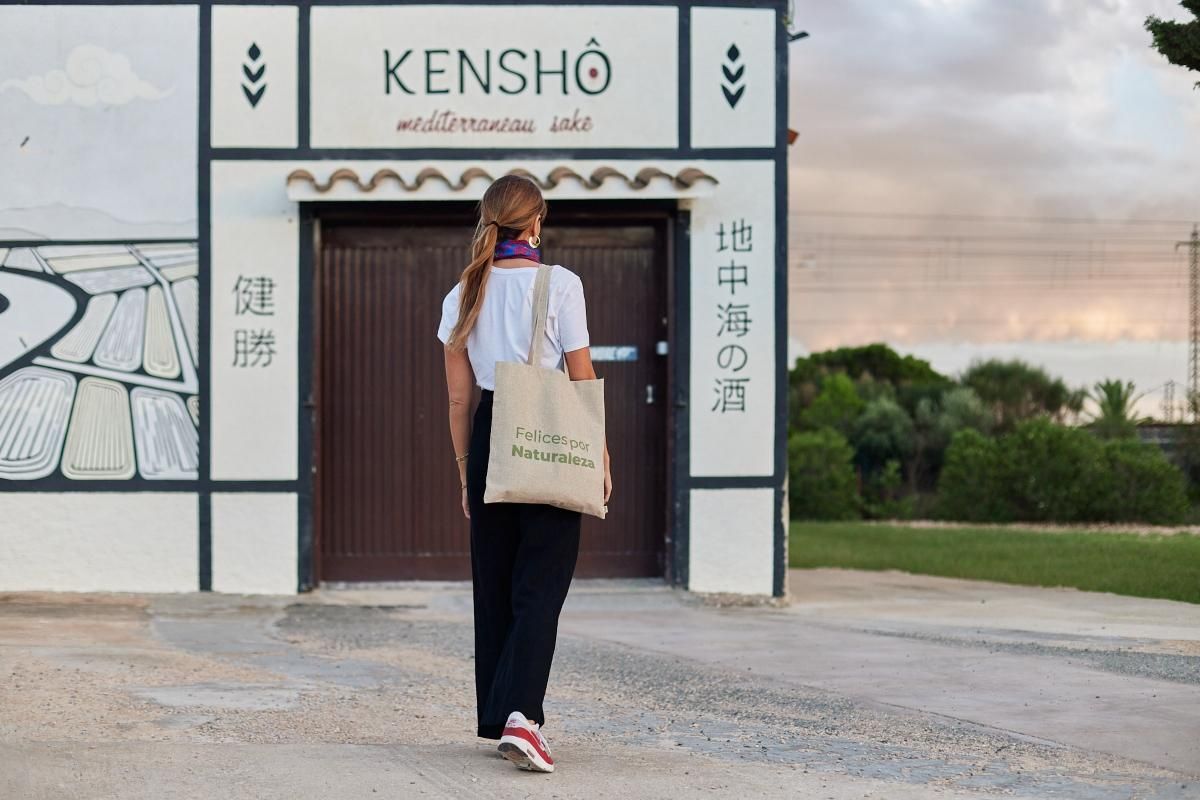 En Can Kenshô lanzaron en 2015 el primer sake elaborado en España.