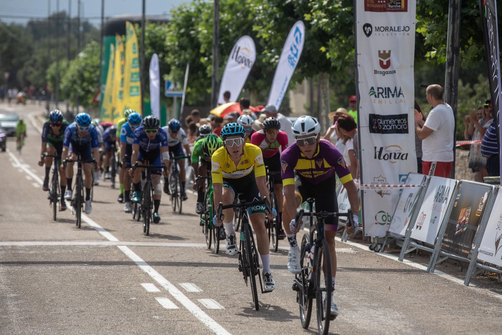 GALERÍA | Fernando Rodríguez gana la tercera etapa de la Vuelta Ciclista a Zamora