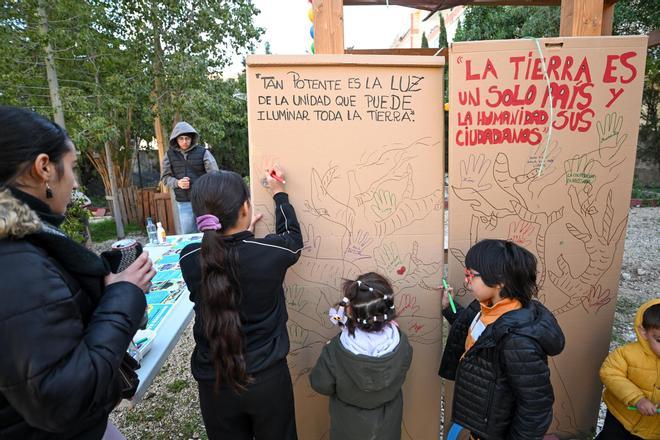 I Feria de Entidades en el Solar Comunitario del barrio Virgen del Remedio