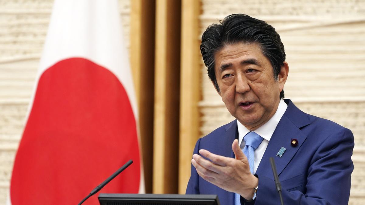 La trayectoria política de Shinzo Abe, en imágenes