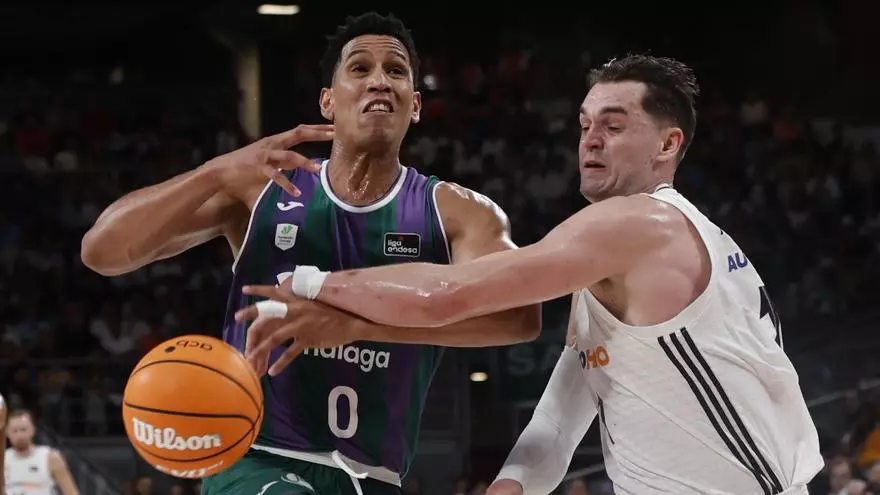 Campazzo y Hezonja lideran el 2-0 del Madrid ante Unicaja