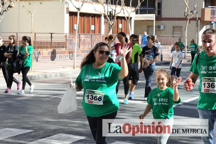 2.000 personas marchan contra el cáncer en Murcia