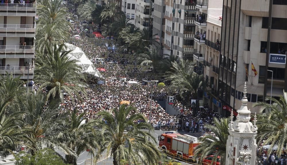 Hogueras 2019: Apoteosis en Luceros con la mascletà de Reyes Martí.