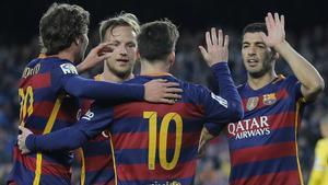 crmartinez33646054 fc barcelona s lionel messi  second right  celebra160423232608