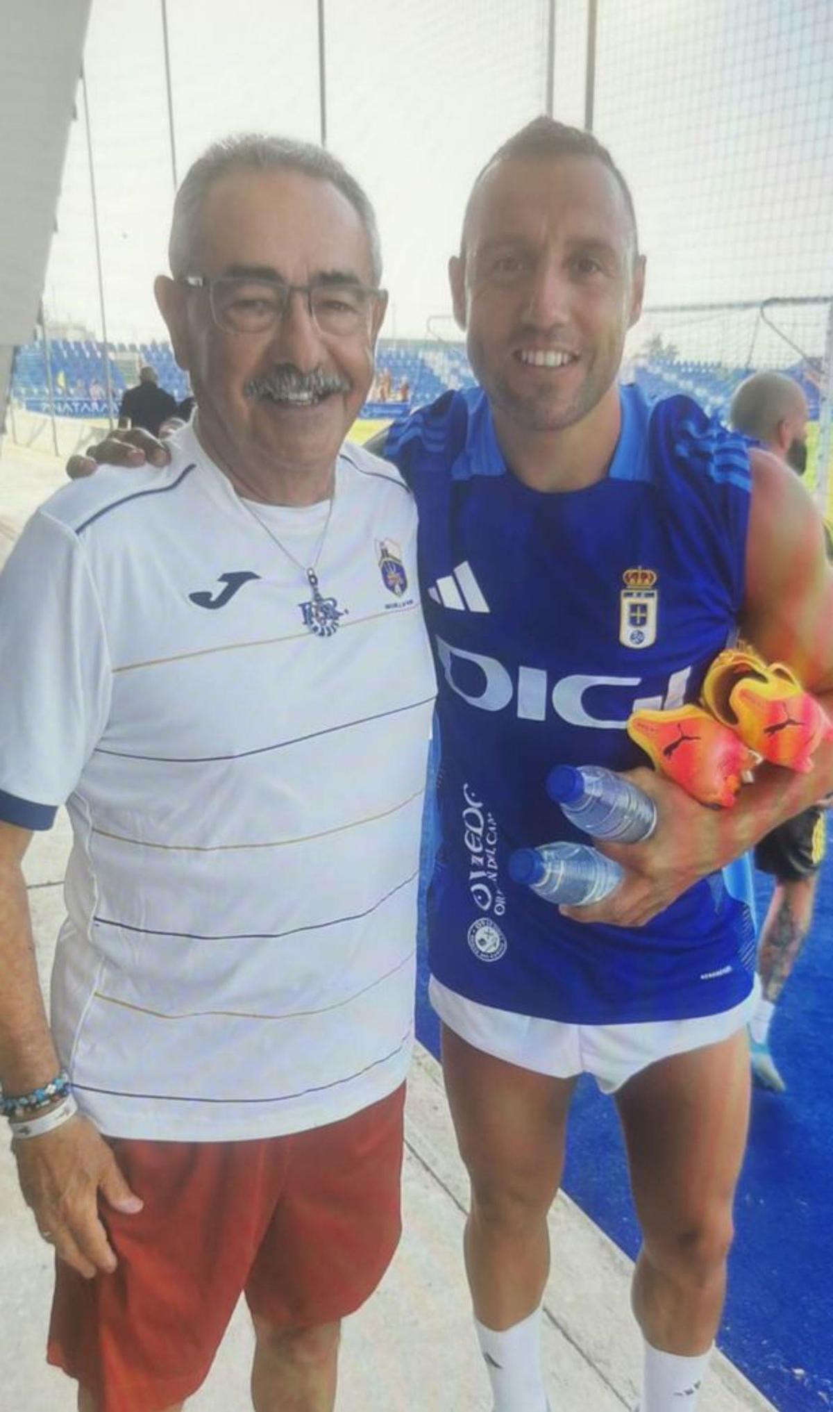 El gran cazatalentos azul