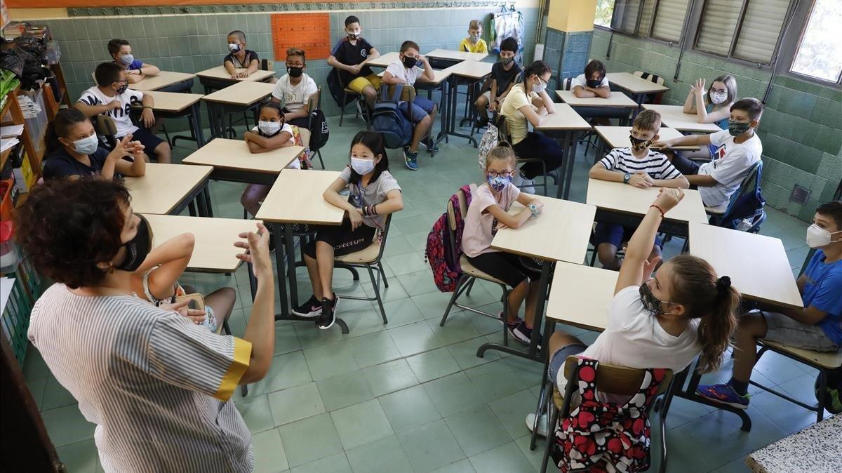 Interior de una aula centro escolar l’Esperança, Barcelona.