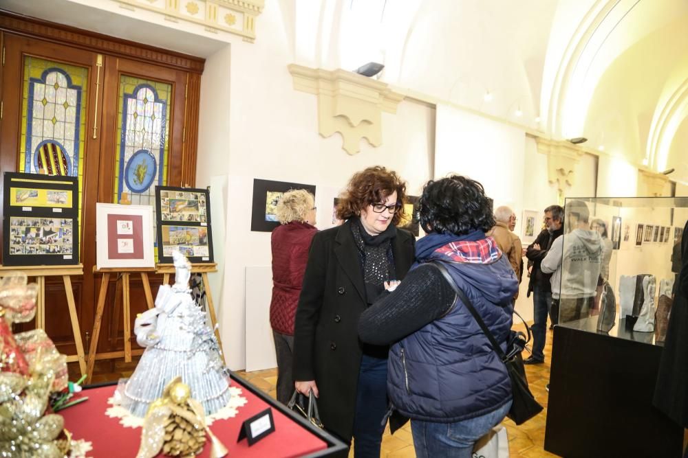 Exposición 25 años del IES Tháder de Orihuela