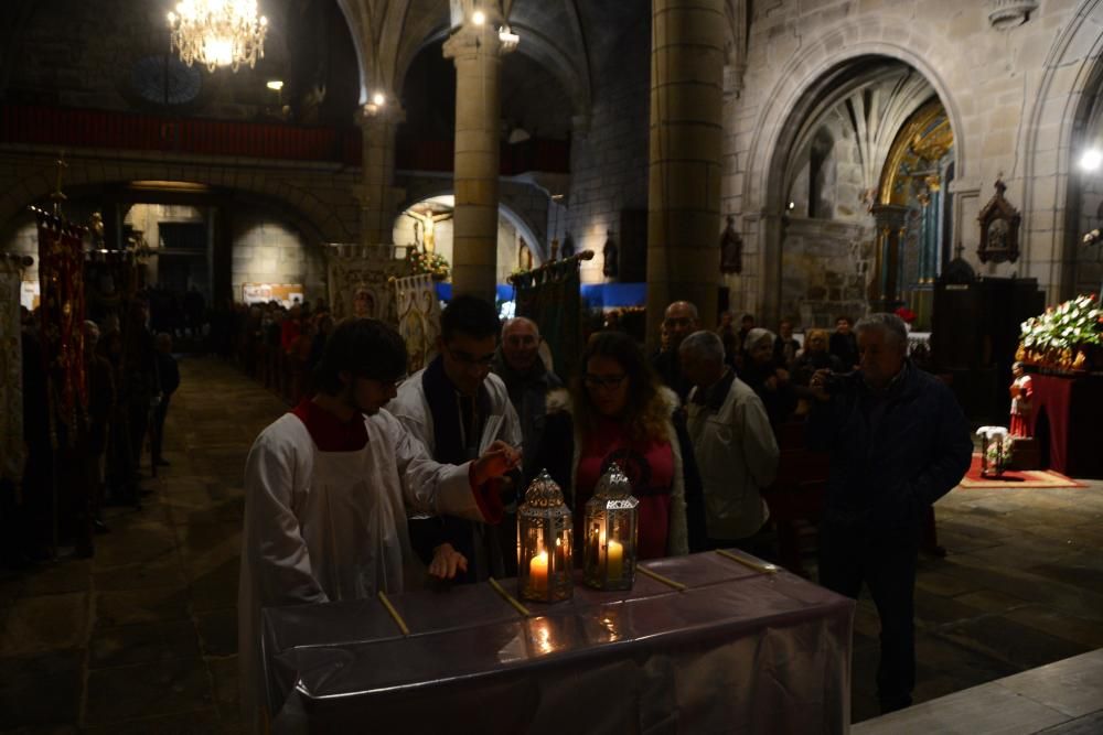 La Luz de la Paz de Belén ilumina Cangas