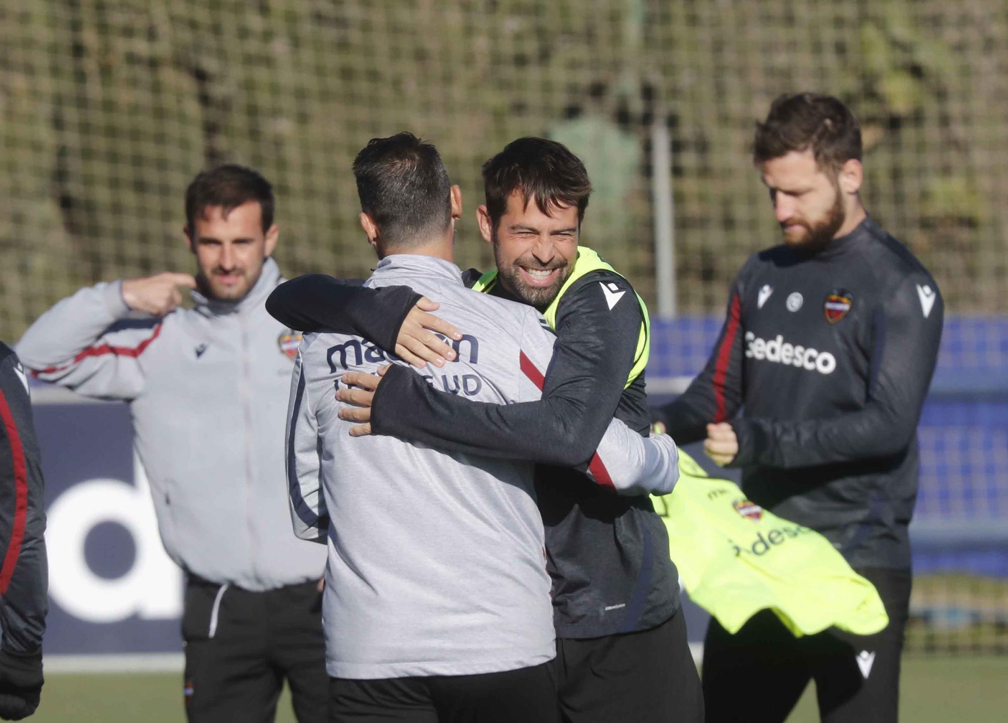 Último entrenamiento del Levante antes de viajar a Melilla