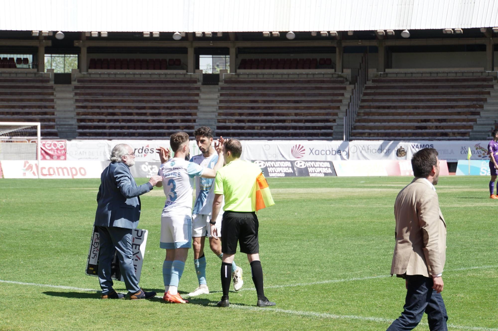 SD Compostela 3 - Palencia 0: las imágenes del partido