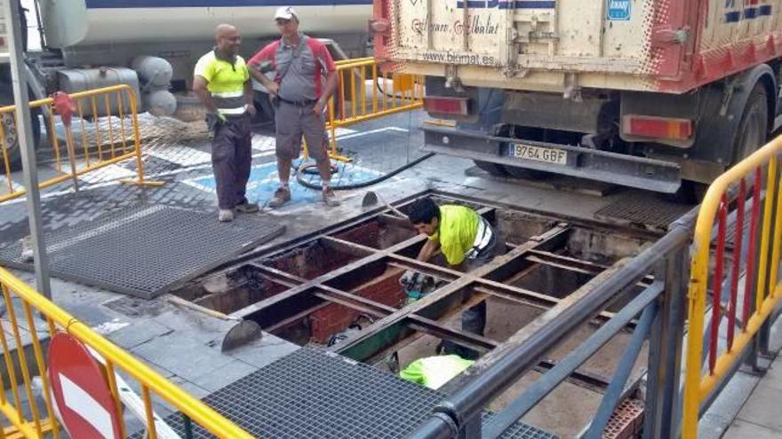 Vinaròs sella la arqueta de  la plaza San Valente