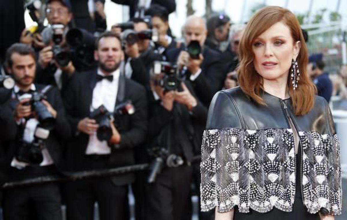 La actriz Julianne Moore, ayer, en la alfombra roja del Festival de Cannes.
