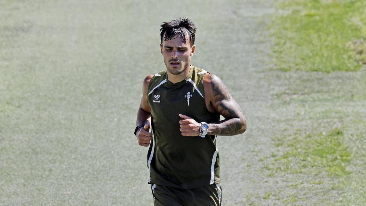 El futbolista valmiñorano regresó a los entrenamientos una semana antes que sus compañeros.