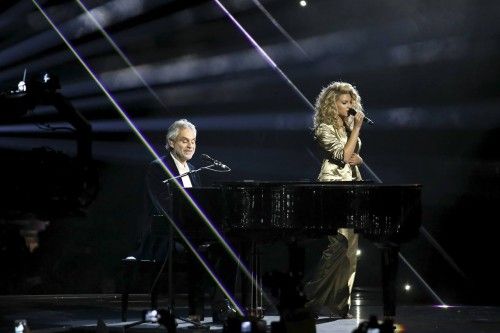 U.S. artist Kelly and Bocelli perform during the MTV EMA awards at the Assago forum in Milan