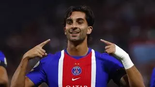 Ferran Torres conquista París: los datos deportivos y económicos que confirman su gran momento