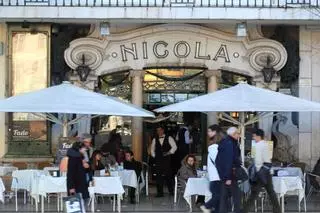 Portugal tiene un problema serio con la falta de personal en hostelería... con sueldos de 900 euros