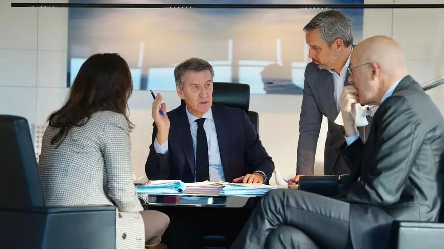 DIRECTO | Feijóo comparece tras el accidente de trenes en Adamuz, Córdoba