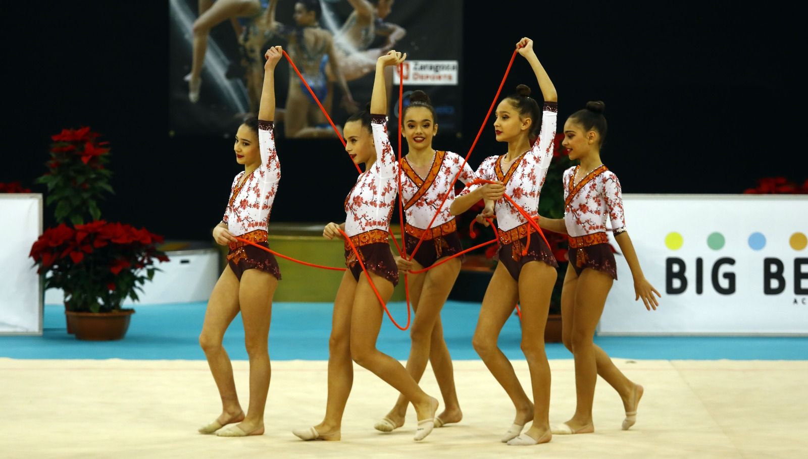 Más de 700 gimnastas se dan cita en el I Trofeo Ibercaja-Ciudad de Zaragoza de gimnasia rítmica de conjuntos