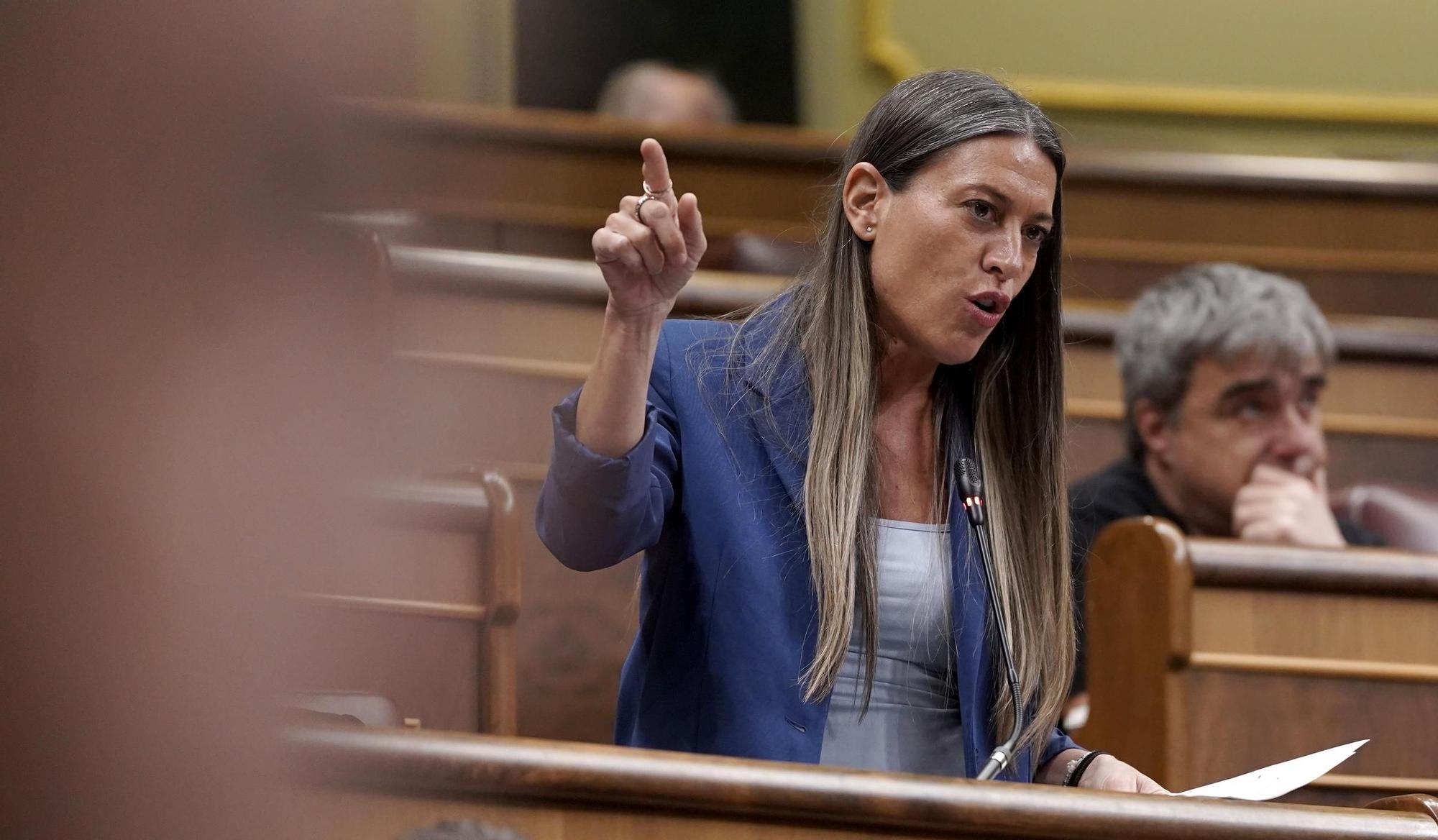 Miriam Nogueras durante la comparecencia de Pedro Sánchez en el Congreso de los Diputados