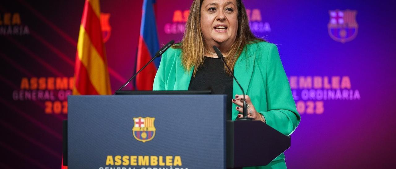 La vicepresidenta Elena Fort, durante su intervención.