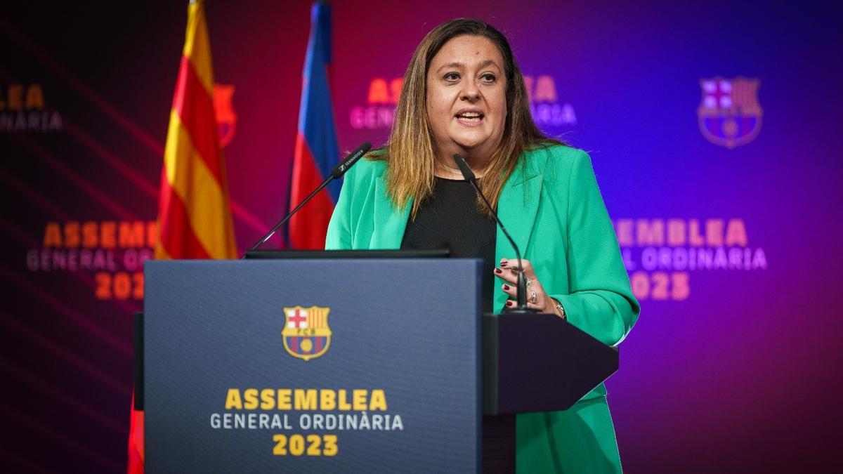 La vicepresidenta Elena Fort, durante su intervención.