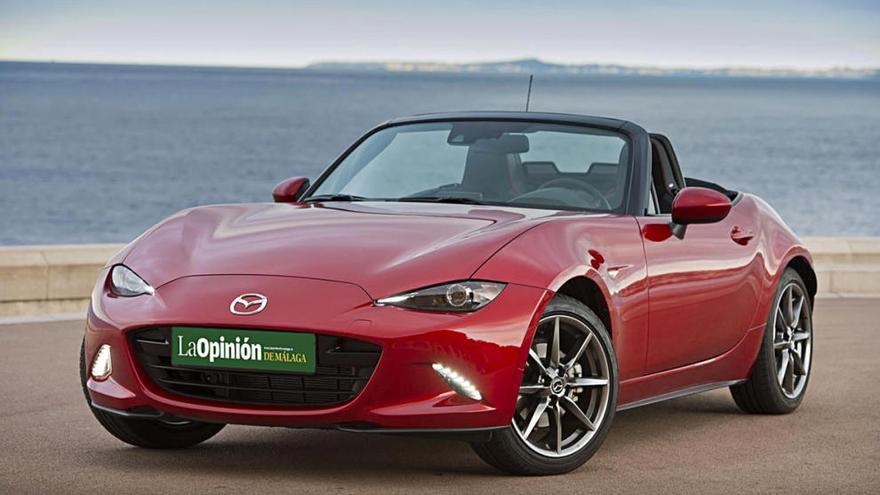 Vuelve el &quot;Roadster&quot;: Nuevo Mazda MX-5