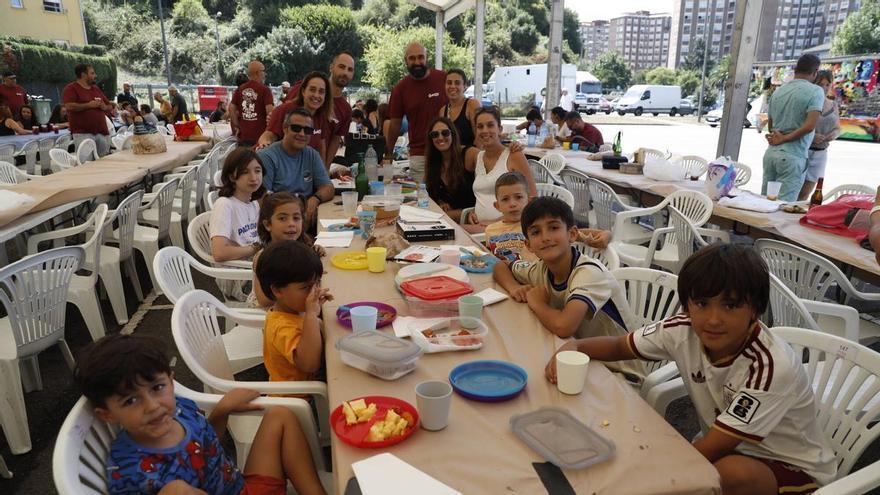 Varios barrios de Avilés cargan contra Festejos por el "abandono" de sus celebraciones y denuncian la brecha de financiación con San Agustín