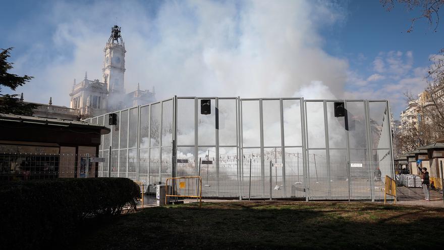 Unos 20 heridos por una carcasa en la Mascletà