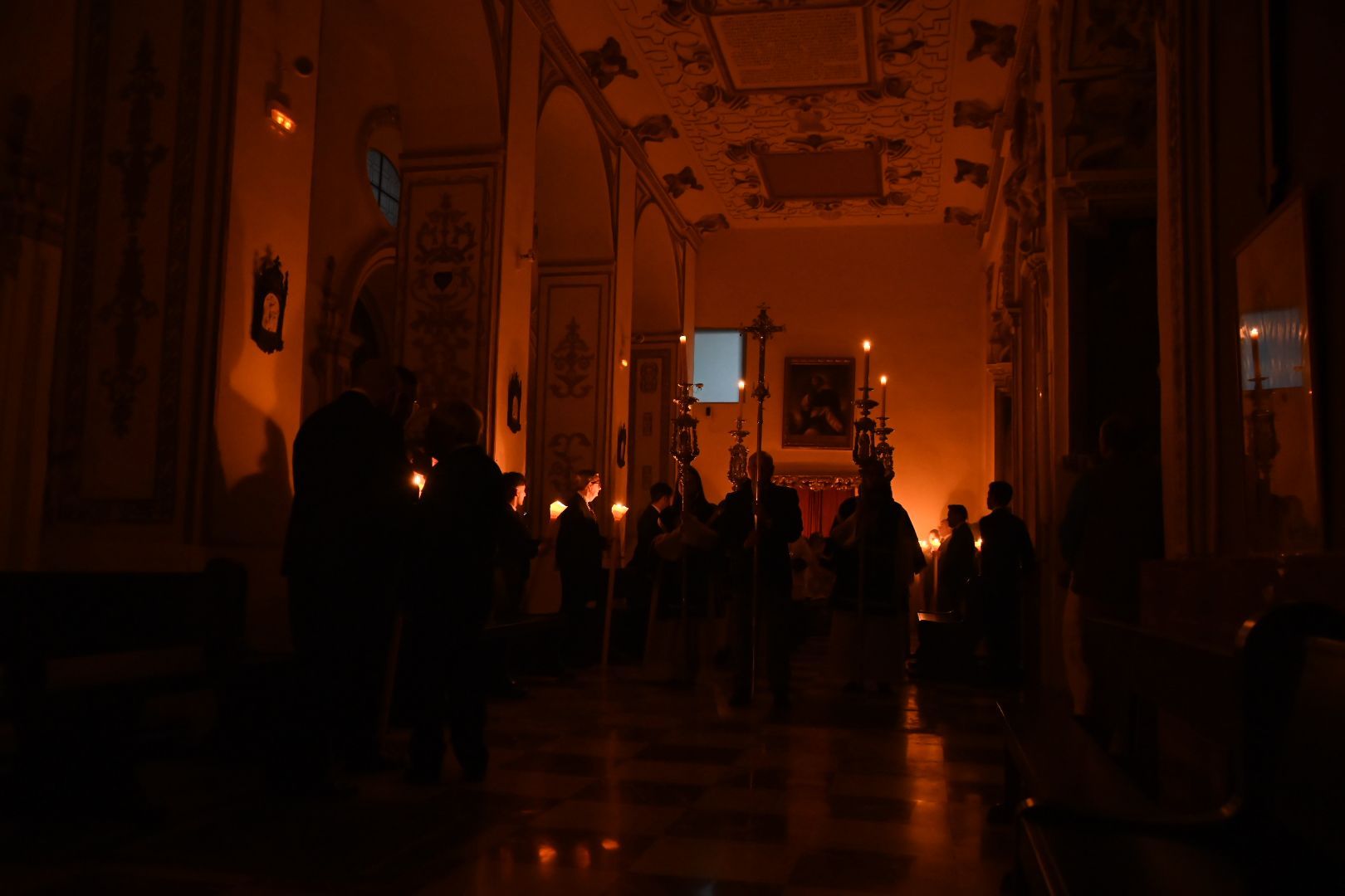 El vía crucis de las Angustias, en imágenes