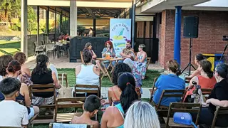 La escritora Silvia Naclares presentó su última creación en la Fiesta de la Lectura de Monesterio
