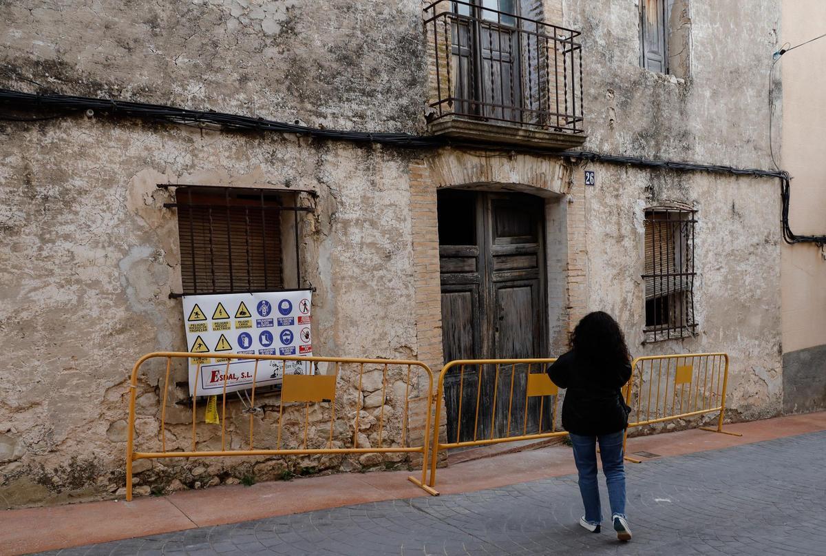 Un vivienda en mal estado en fase de reforma en Quatretondeta