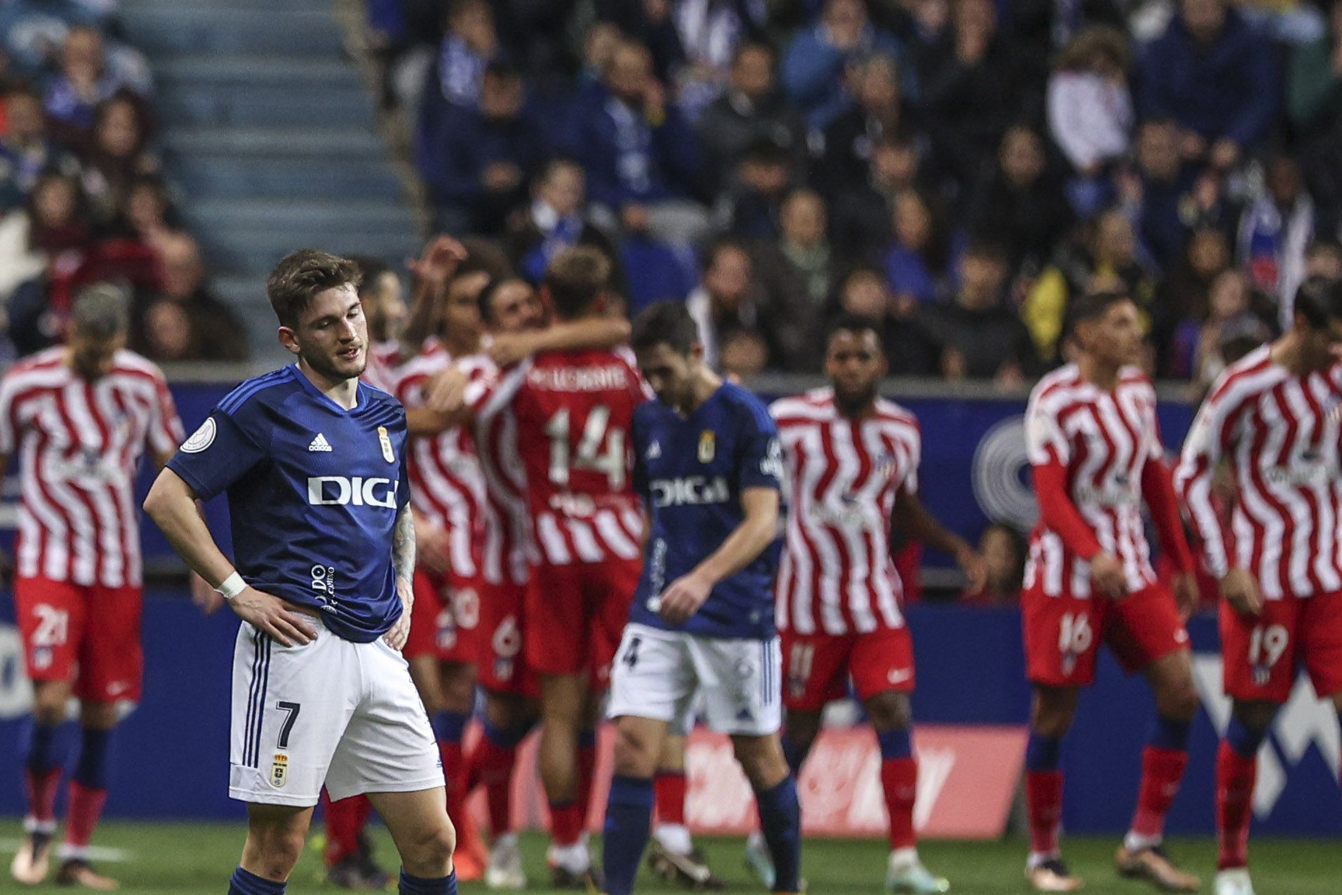 En imágenes: así fue el duelo copero entre el Real Oviedo y el Atlético de Madrid