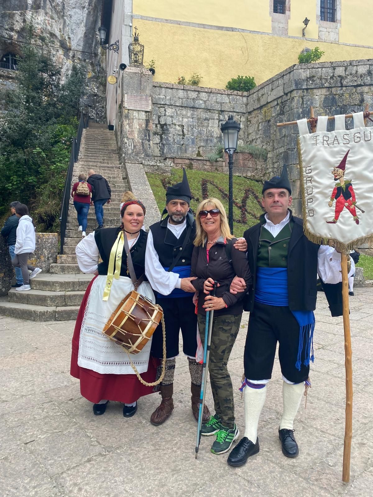 Peregrinación desde Laviana para ver a la Santina