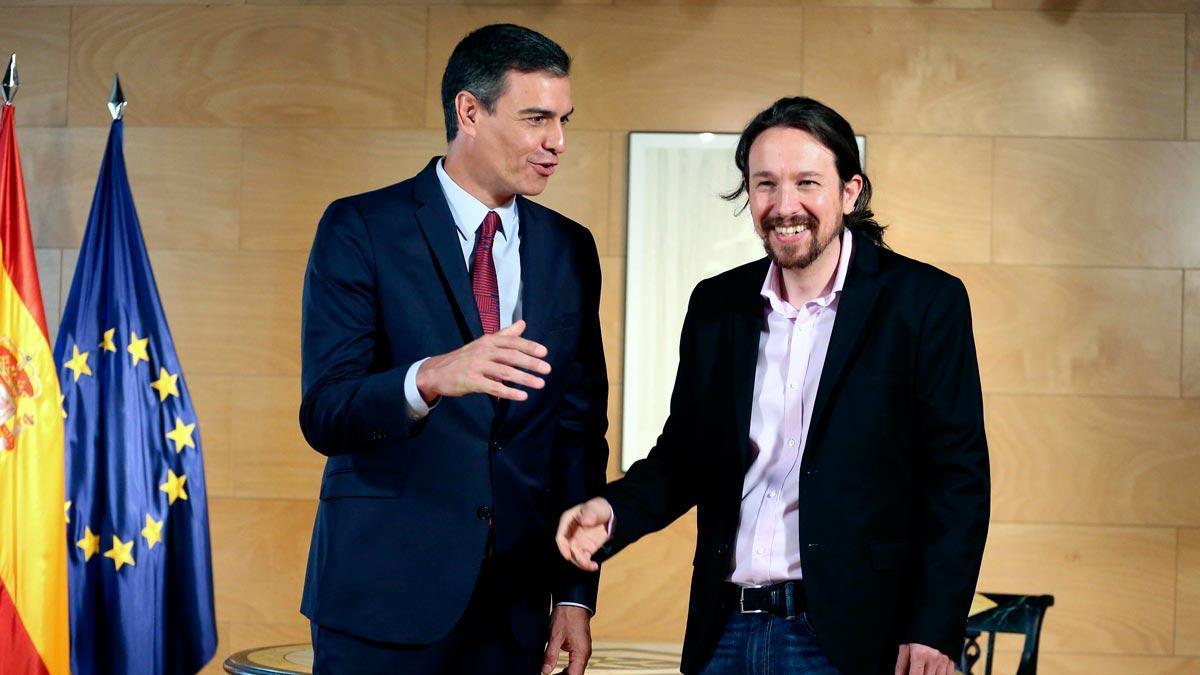 Comienza la reunión entre Pedro Sánchez y Pablo Iglesias.