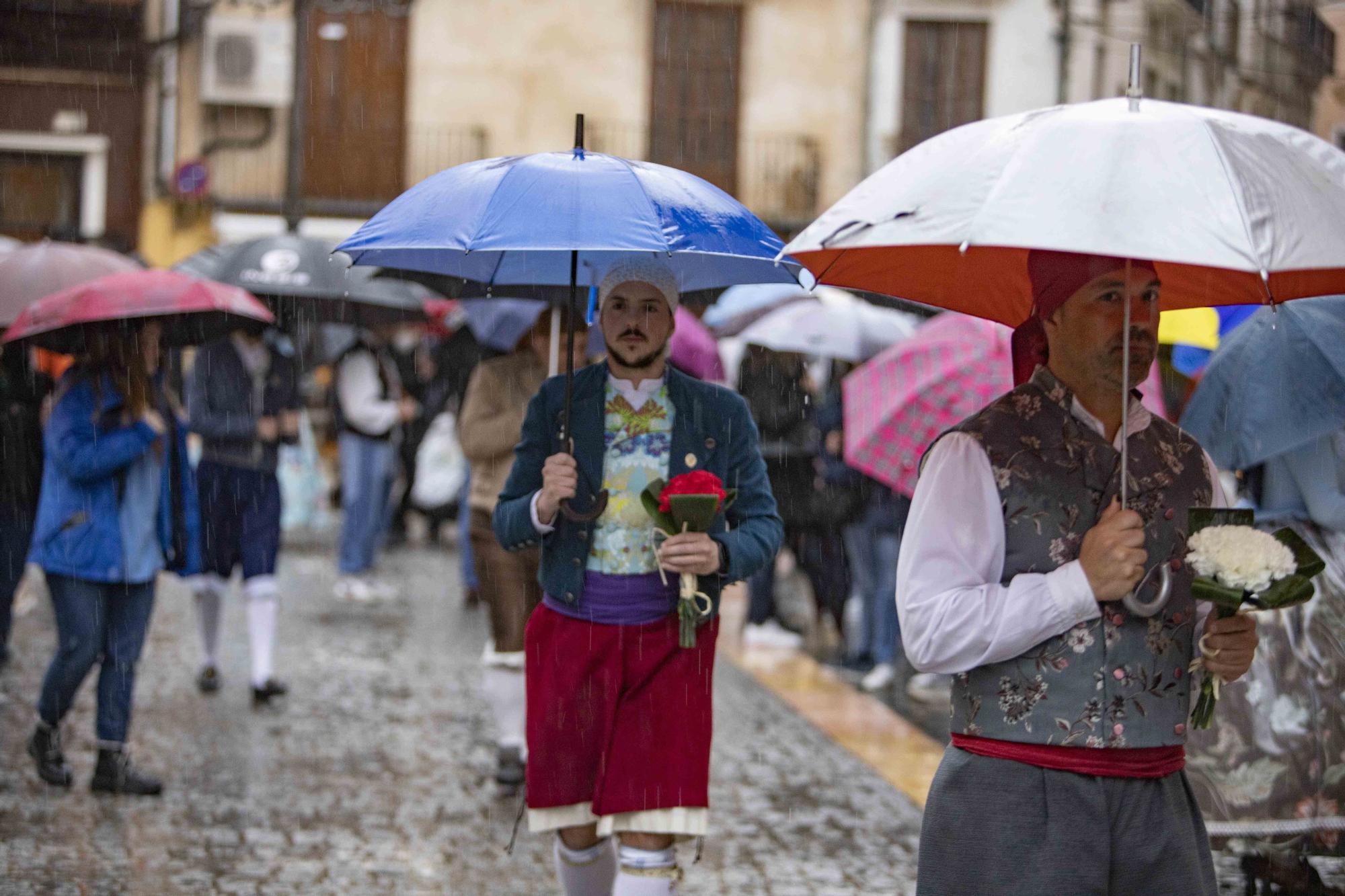 Una Ofrenda pasada por agua en Xàtiva